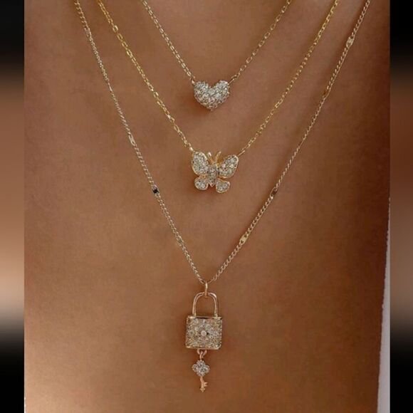Gold Heart Butterfly Lock Pendant Layered Necklace - Picture 1 of 3